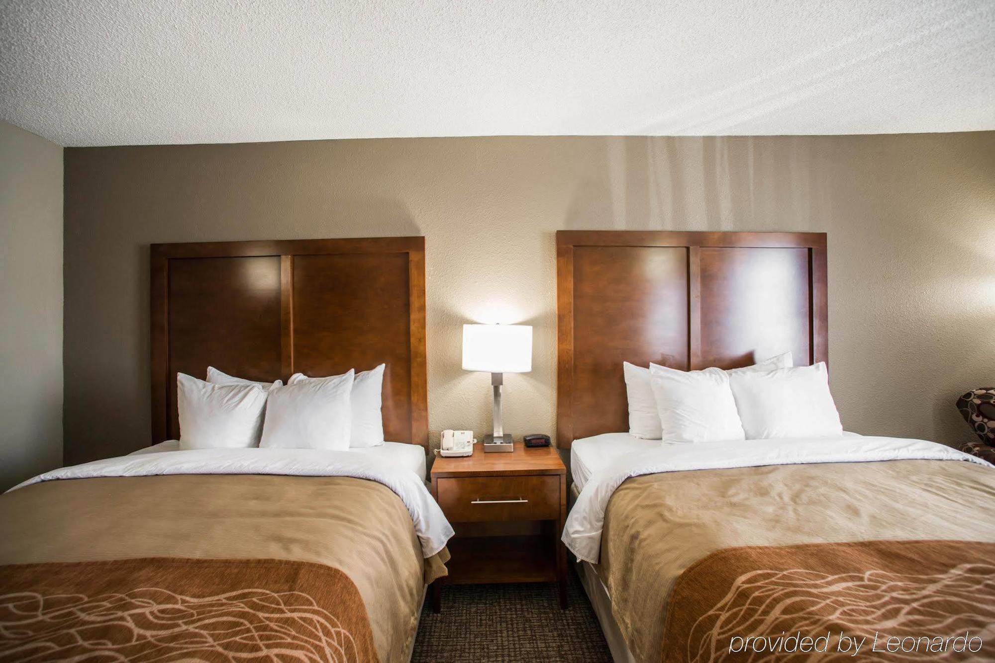 Comfort Inn&Suites St. Louis-Hazelwood Exterior foto