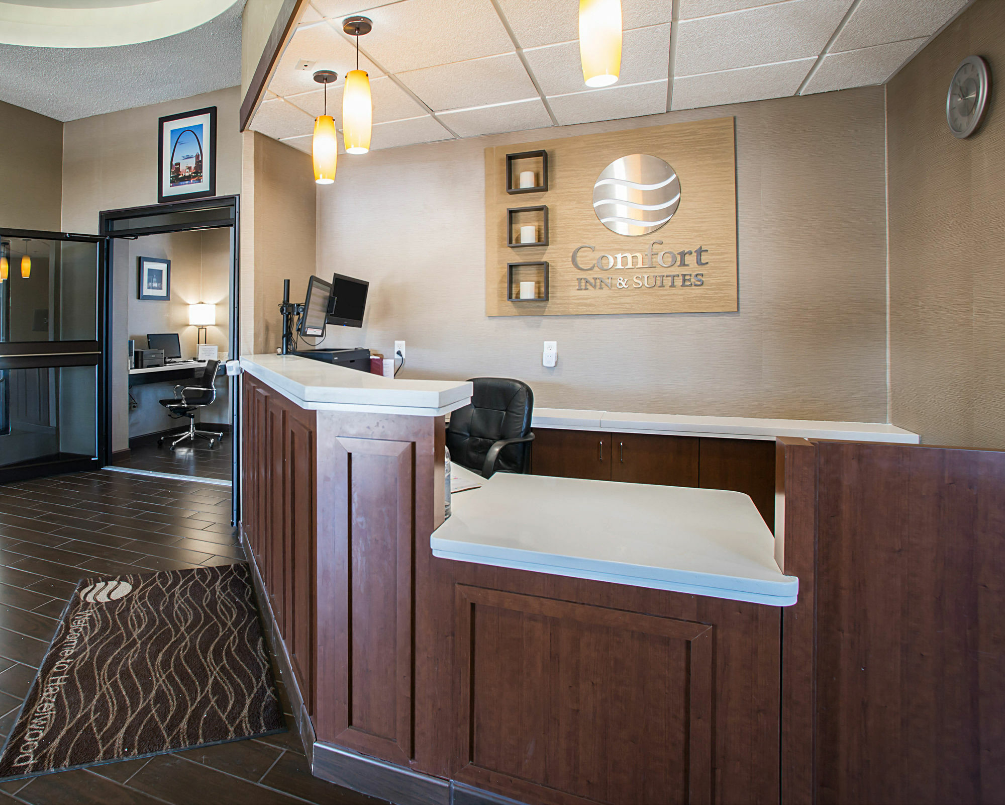 Comfort Inn&Suites St. Louis-Hazelwood Exterior foto